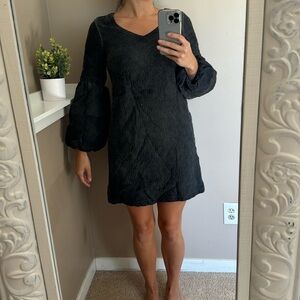 Amadi dress in a size small, black